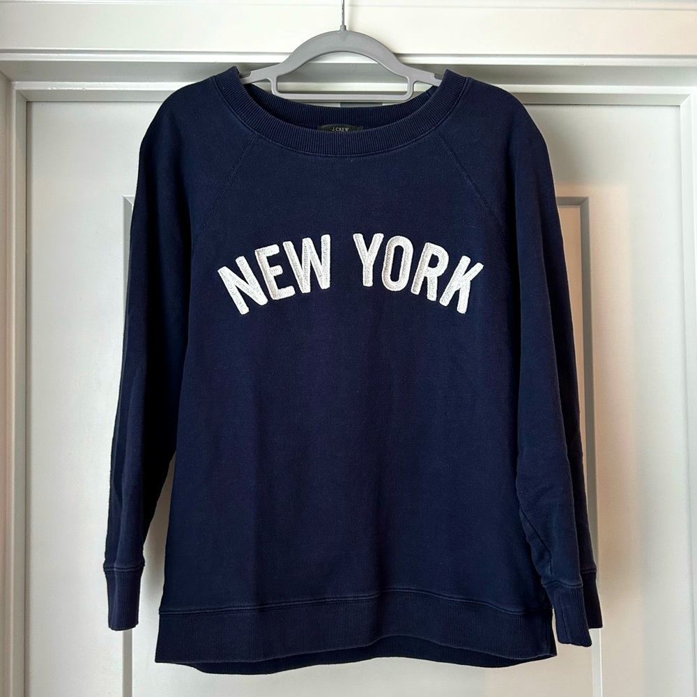 Navy blue New York crew neck